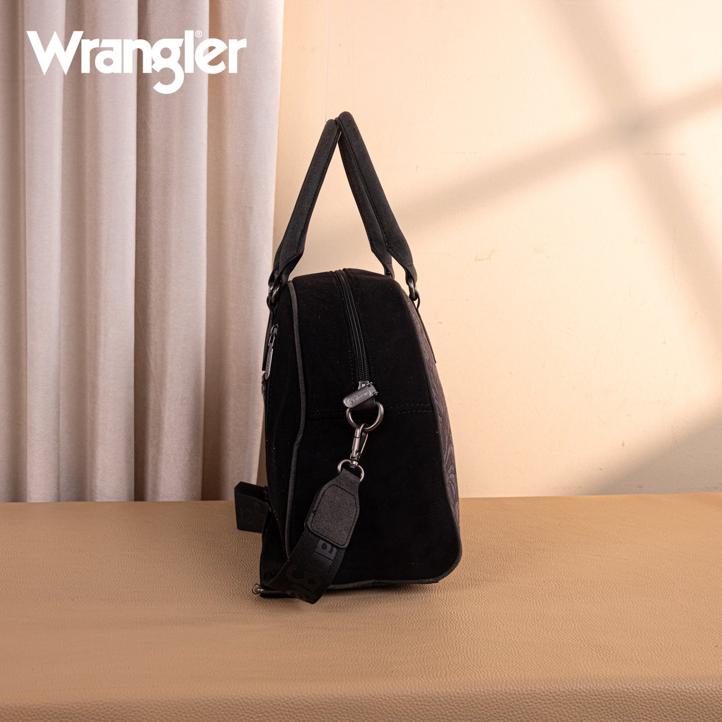 WG277-5110BK Wrangler Vintage Floral Printed Duffle Bag - Black