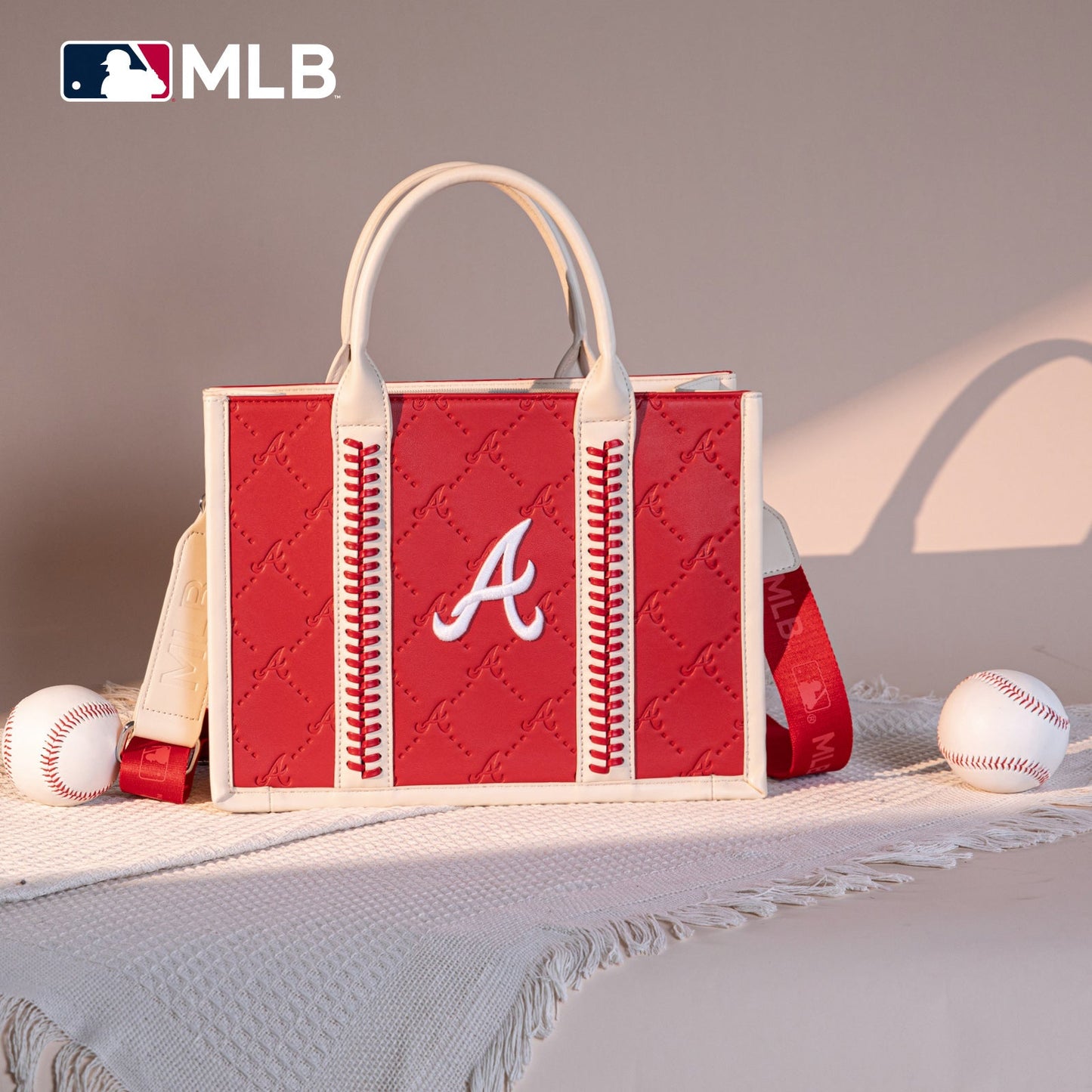 MLB-AB100-100 MLB Atlanta Braves Team Whipstitch Tote/Crossbody