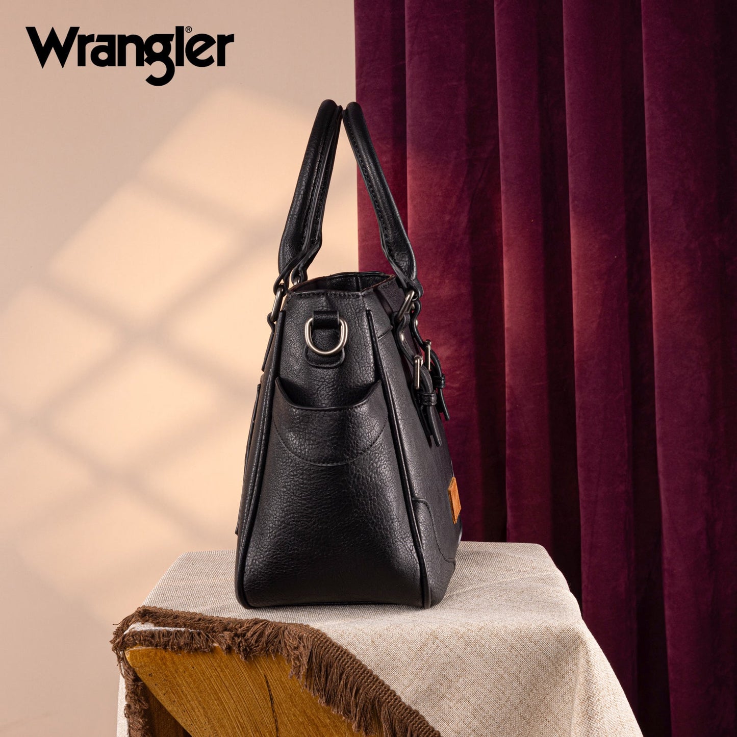 WG187-8318 Wrangler Carry-All Buckle Tote/Crossbody - Black