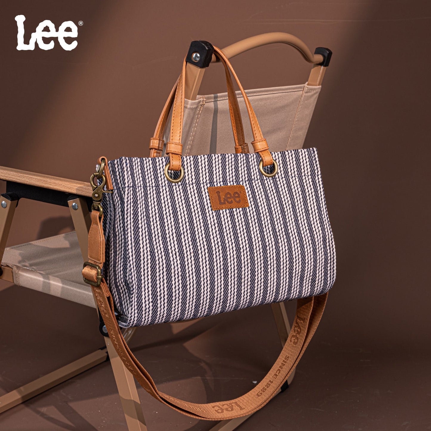 LEE55-001  LEE Striped Collection Canvas Carry-All Tote Bag