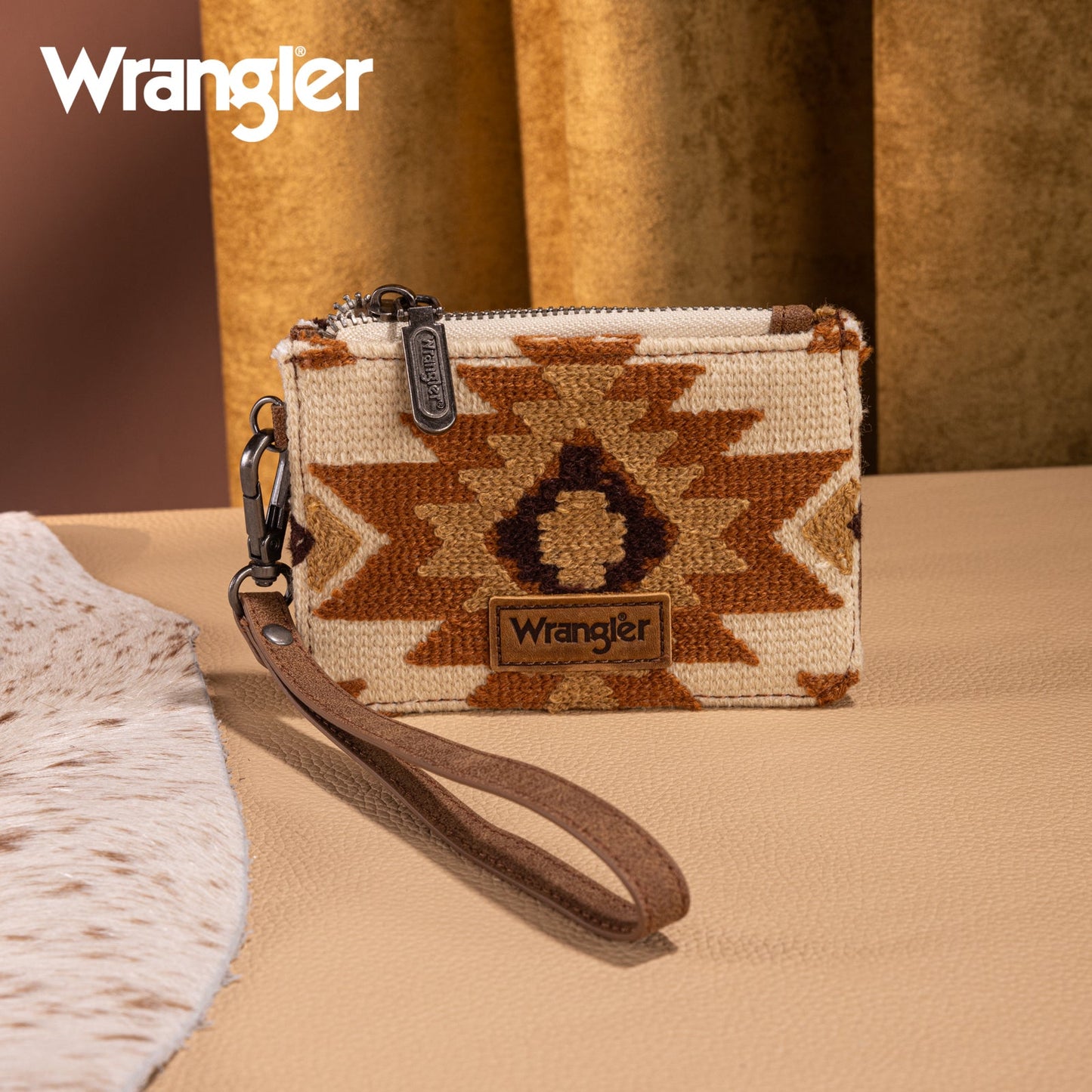 WG226-W069  Wrangler Aztec Print Card Wallet -Brown