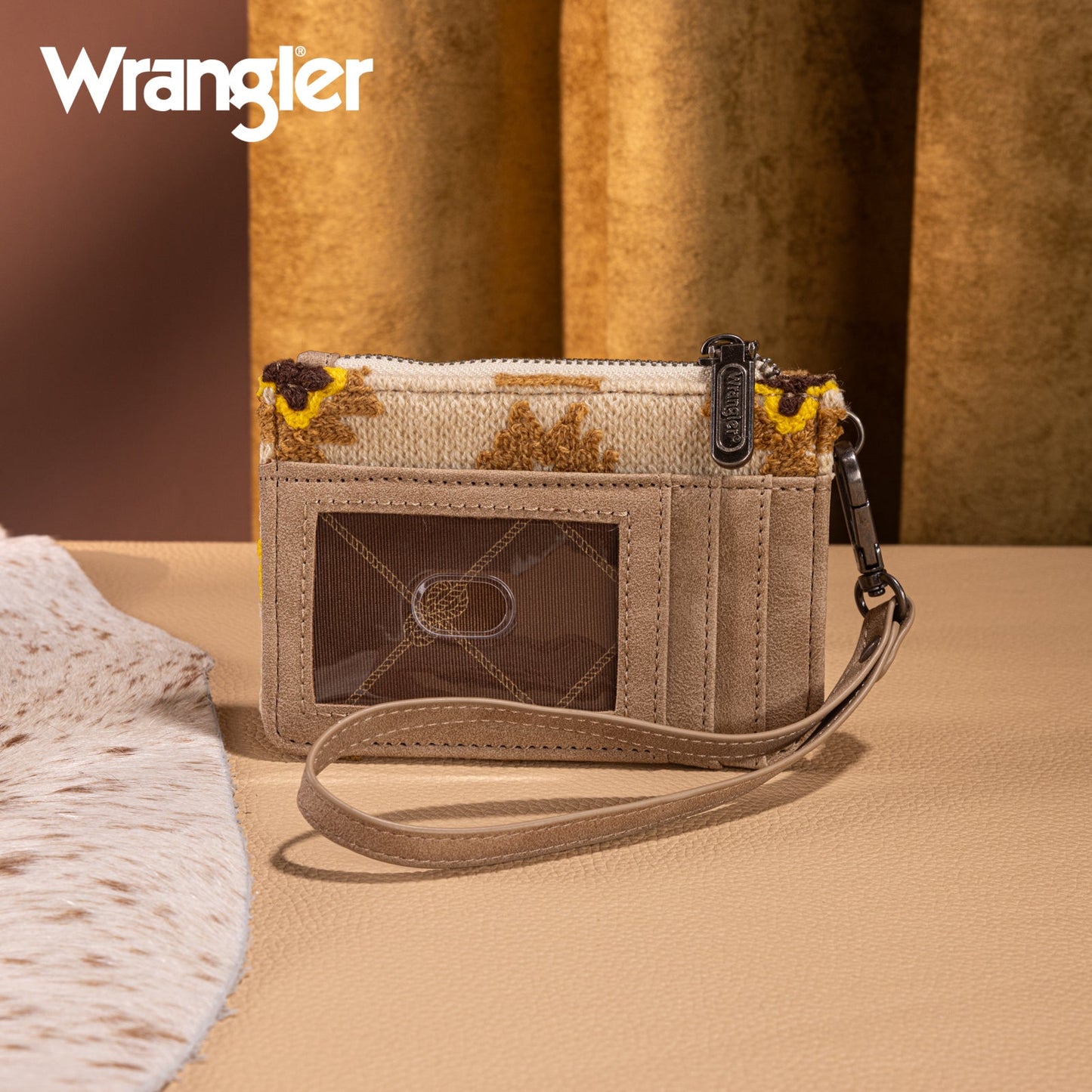 WG226-W069 Wrangler Aztec Print Card Wallet -Tan