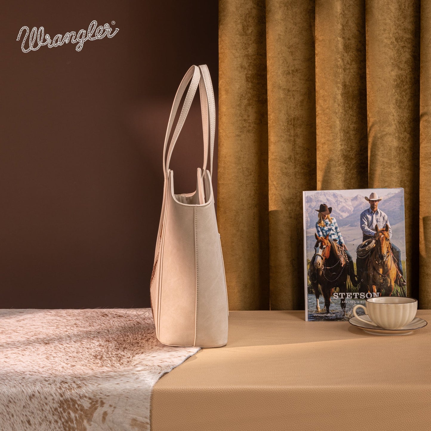 WG218-8250  Wrangler Aztec Embroidered Tote Bag- Beige