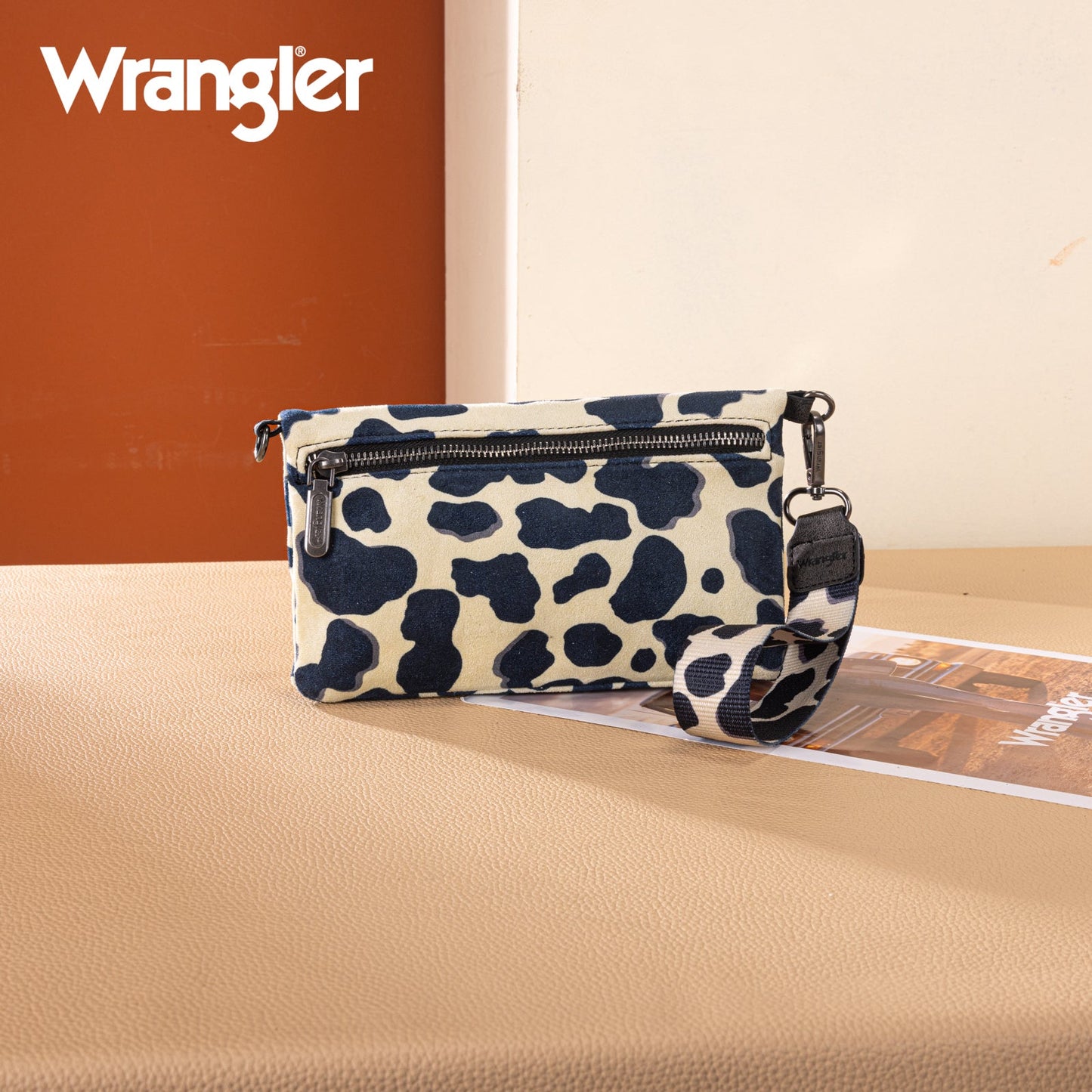 WG264-W106BK   Wrangler Cow Print  Wallet/Wristlet/Crossbody -Black