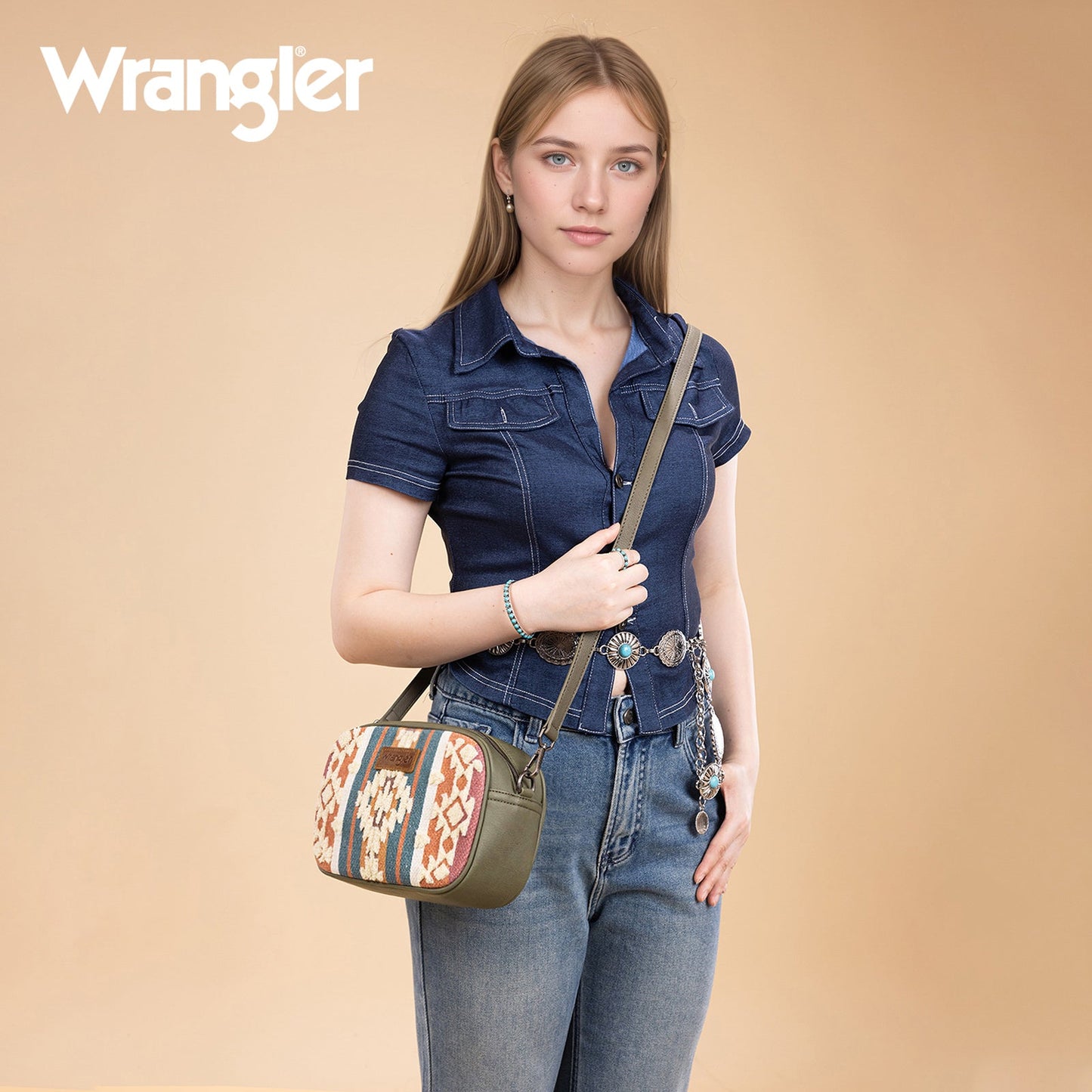 WG313-8365   Wrangler Sherpa Aztec Canvas Crossbody - Green