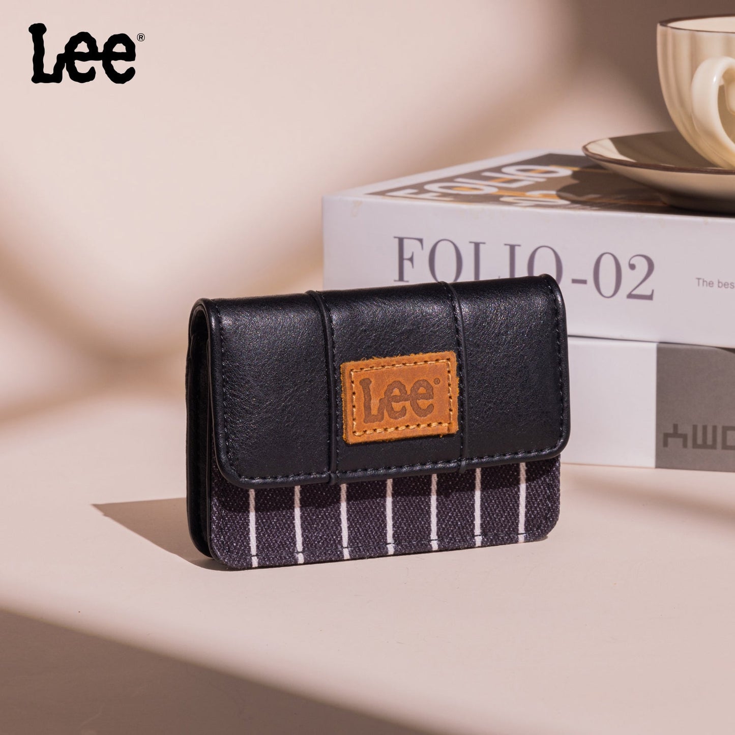 LEE56-005   Lee Striped Collection Small Wallet