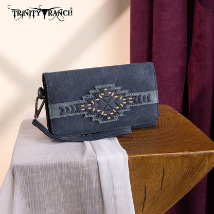 TR196-W018  Trinity Ranch Aztec Collection Wallet