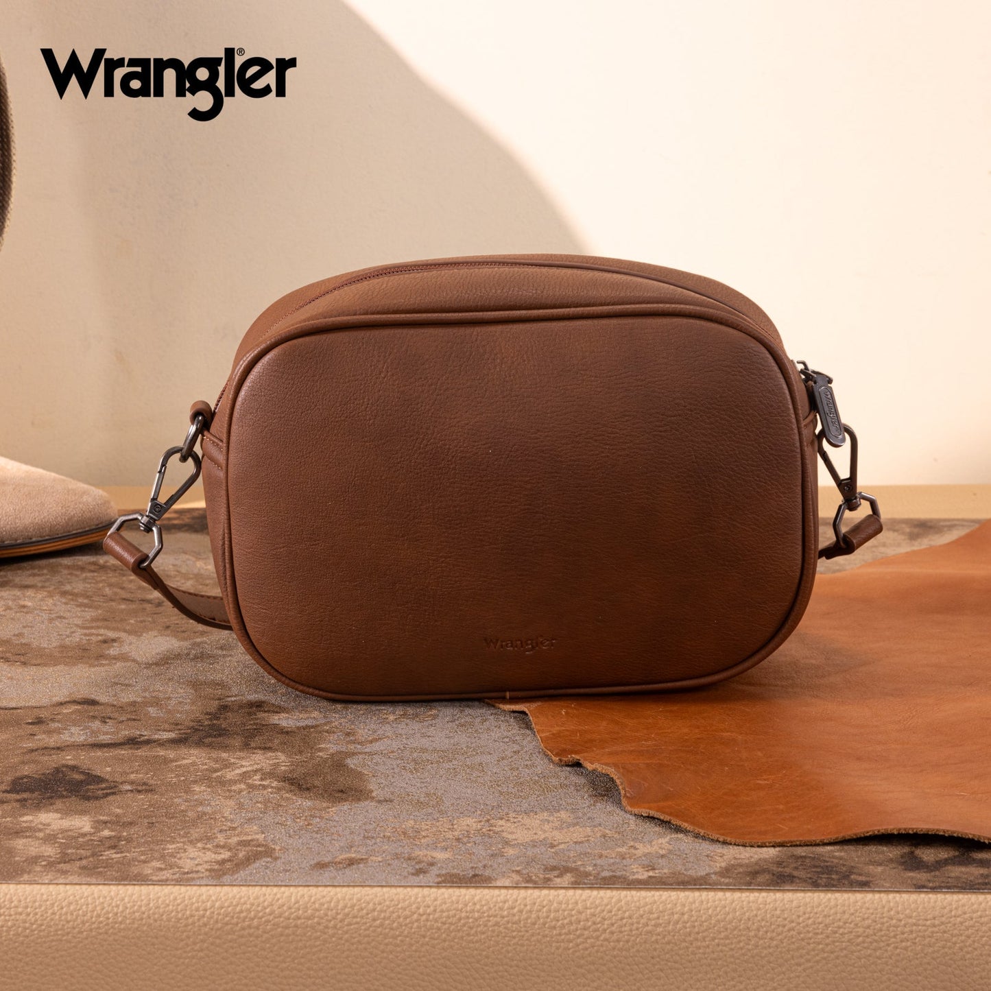 WG313-8365   Wrangler Sherpa Aztec Canvas Crossbody - Brown
