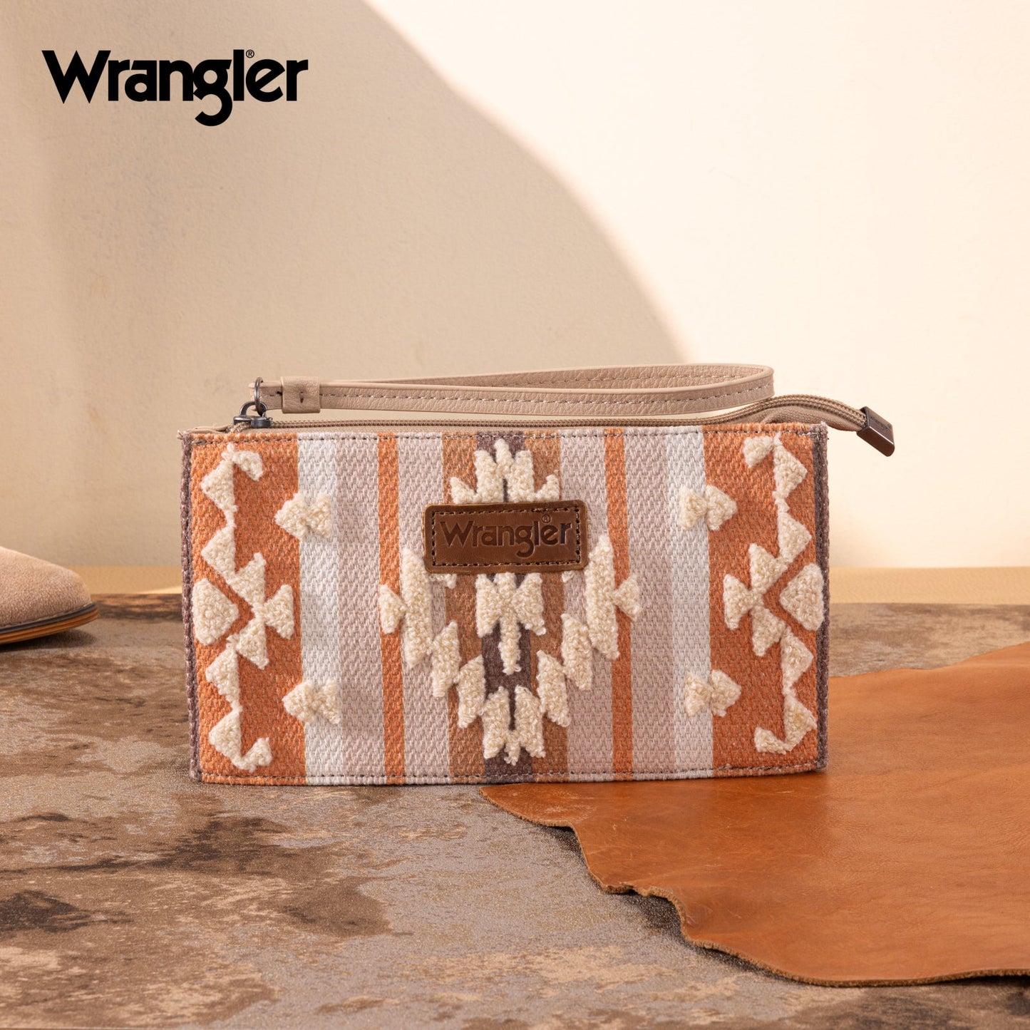 WG313-181  Wrangler Sherpa Aztec Canvas  Clutch - Tan