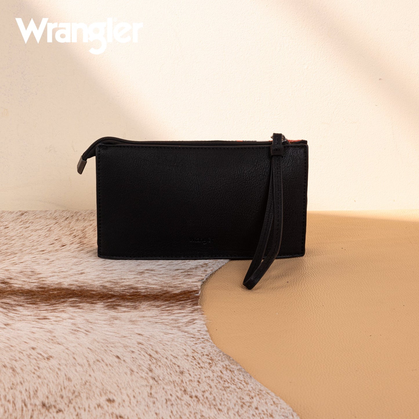 WG275-181  Wrangler Sherpa Aztec Canvas  Clutch - Black