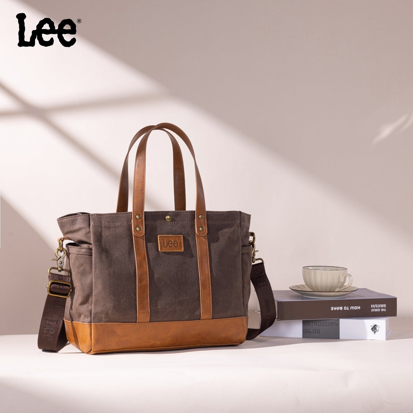 LEE53-004   LEE  Waxed Canvas Tote Bag/Crossbody