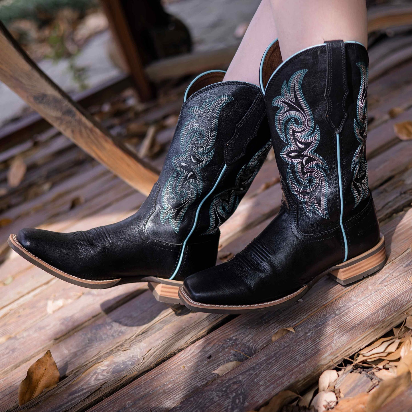 Palitutu PLT203604 Women's Western Cowgirl Boots - Full Grain Leather, Square Toe