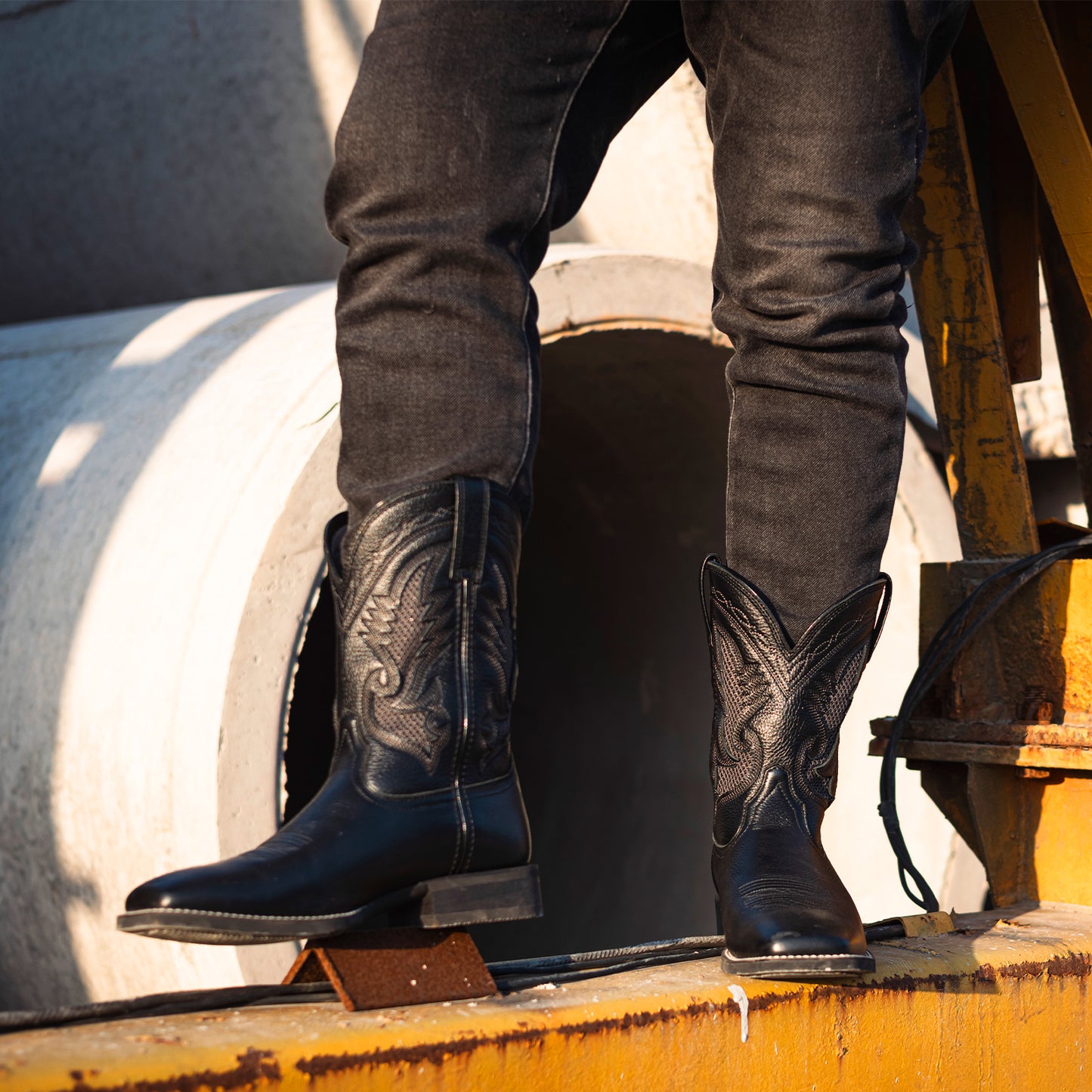 Palitutu PLT103612 Men's Western Cowboy Boots - Full Grain Leather, Square Toe