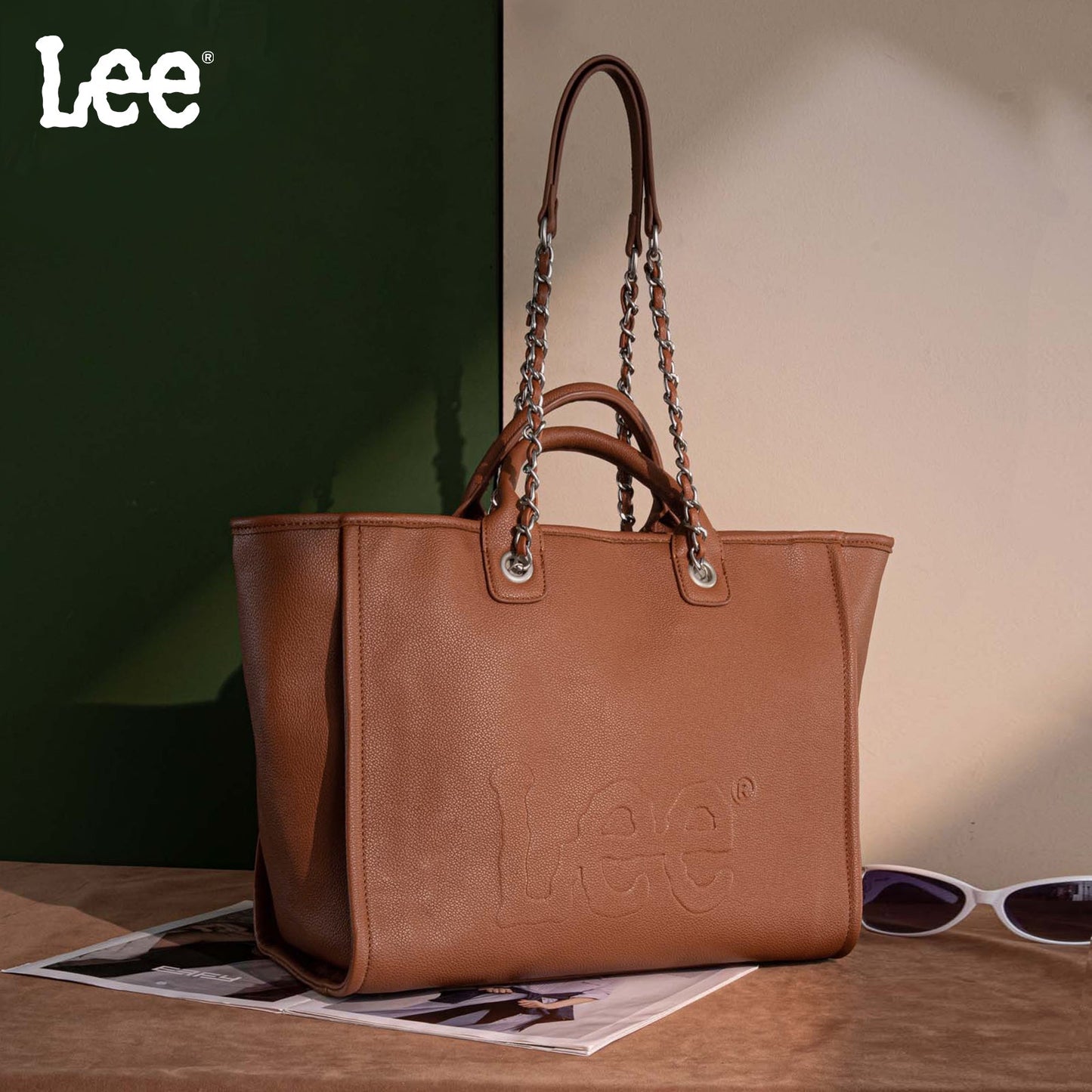 LEE46-345  LEE Top Handle/Chain Strap Wide Tote