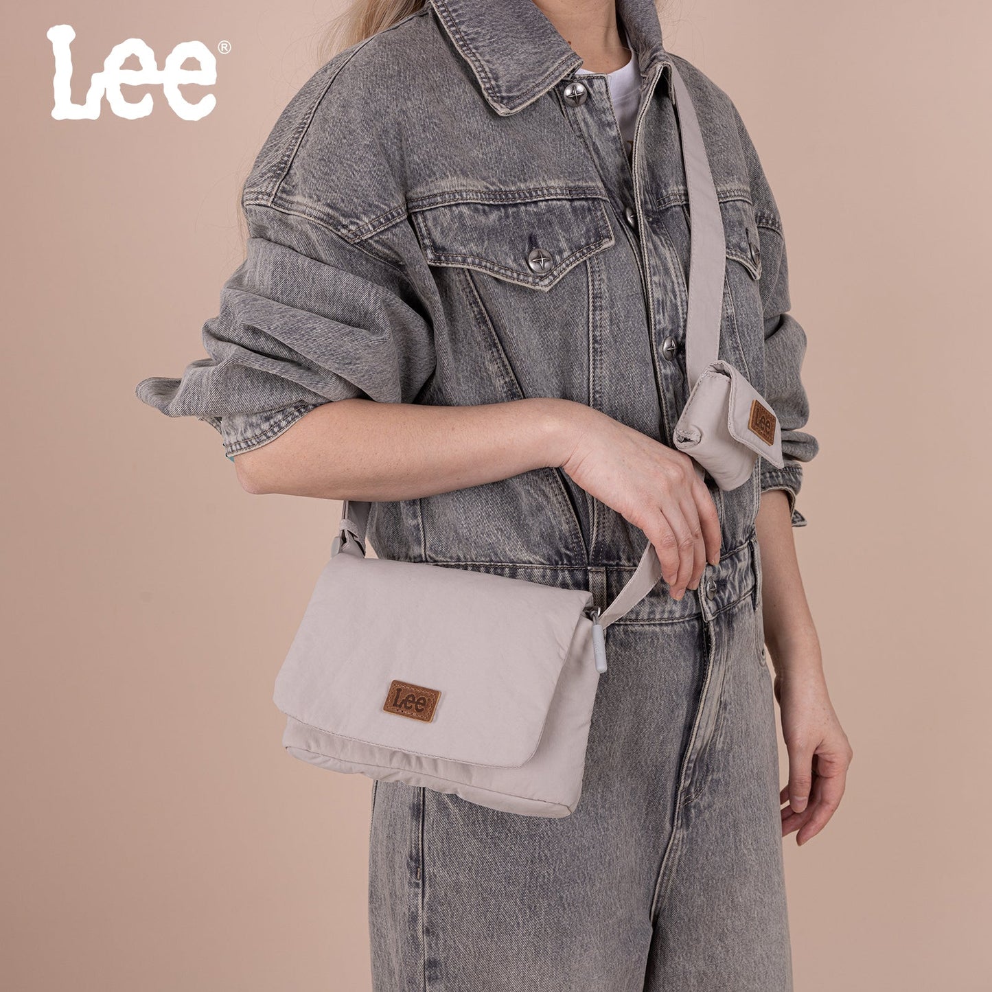 LEE48-001  LEE  Small Light Weight Shoulder/Crossbody Bag with Earphone Pouch