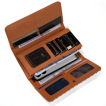 LEE56-004   Lee Striped Collection Trifold Wallet/Wristlet