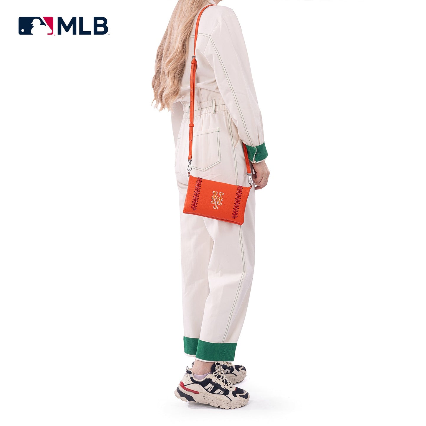 MLB-MT106  MLB New York Mets Team Bi-Fold Clutch/Crossbody