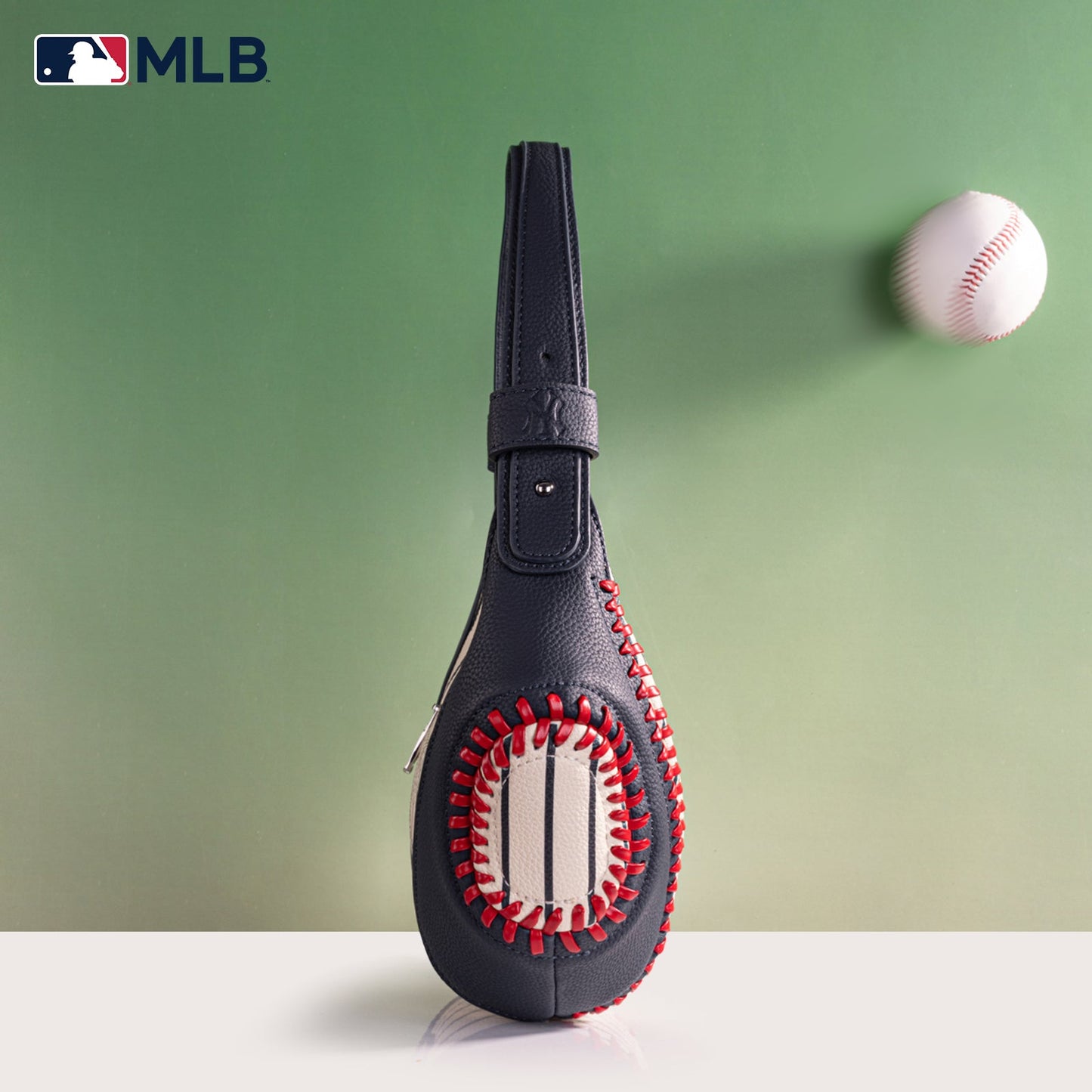 MLB-NY101  MLB New York Yankees Team Hobo Bag/Shoulder Bag