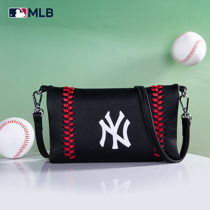 MLB-NY106 MLB New York Yankees Team Bi-Fold Clutch/Crossbody