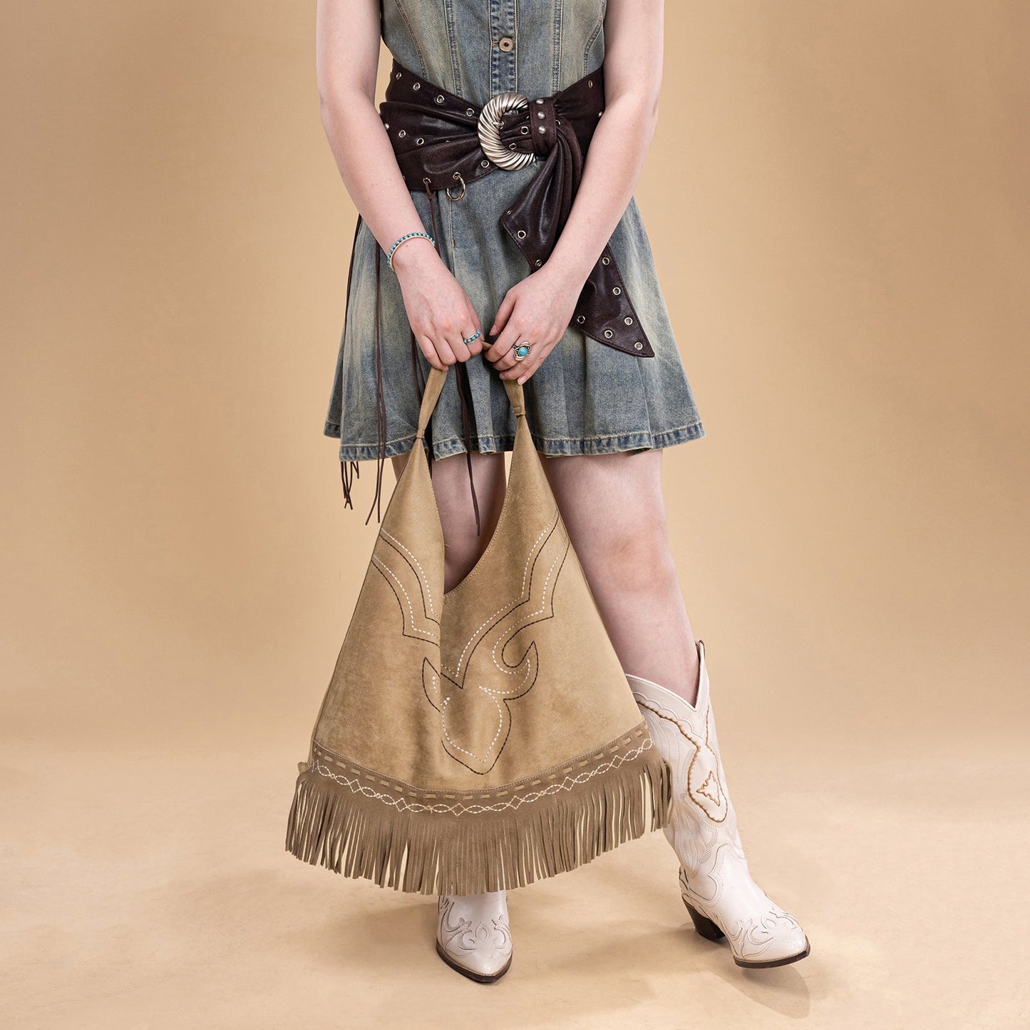 MW1341-9182   Montana West Boot Stitch Fringe Large Hobo Bag