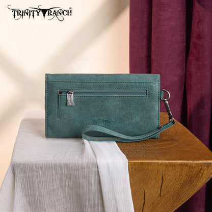 TR196-W018  Trinity Ranch Aztec Collection Wallet