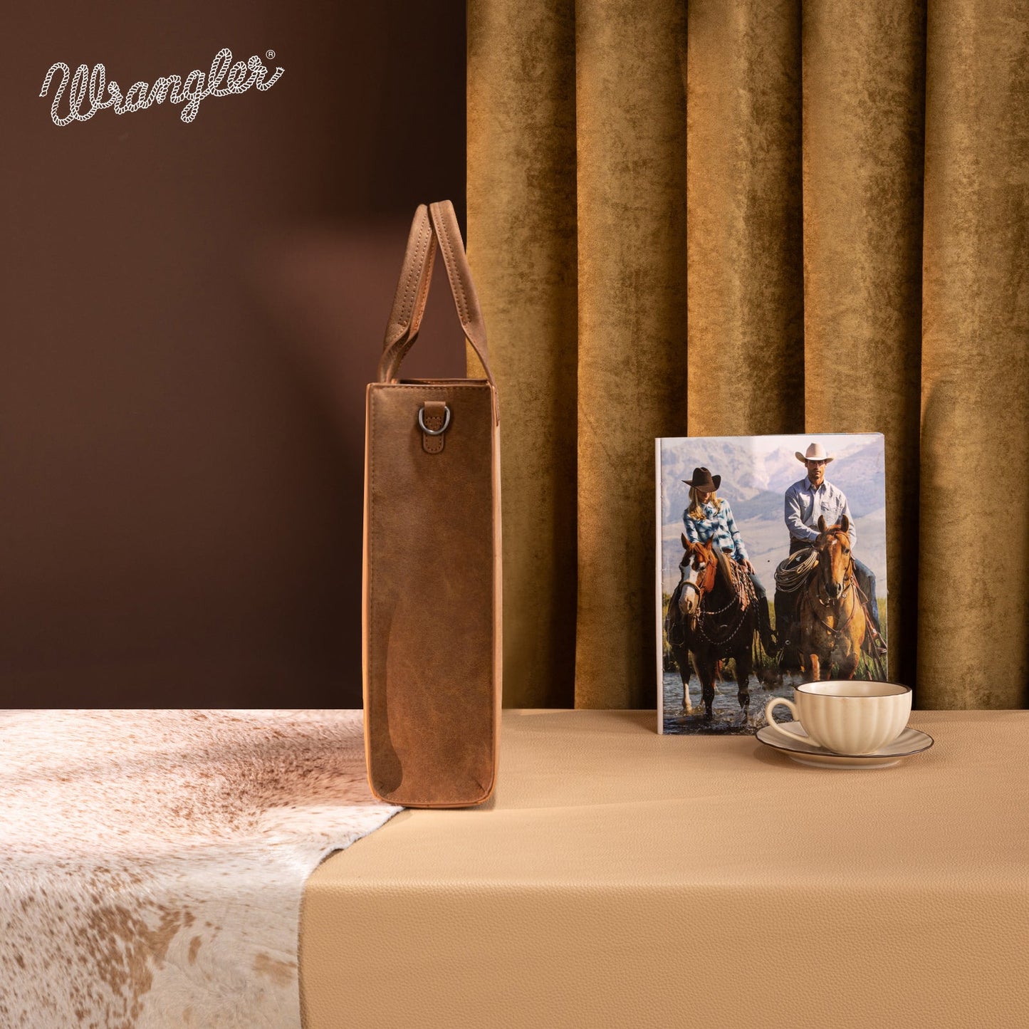 WG218-8900  Wrangler Aztec Embroidered Tote Bag/Crossbody- Brown