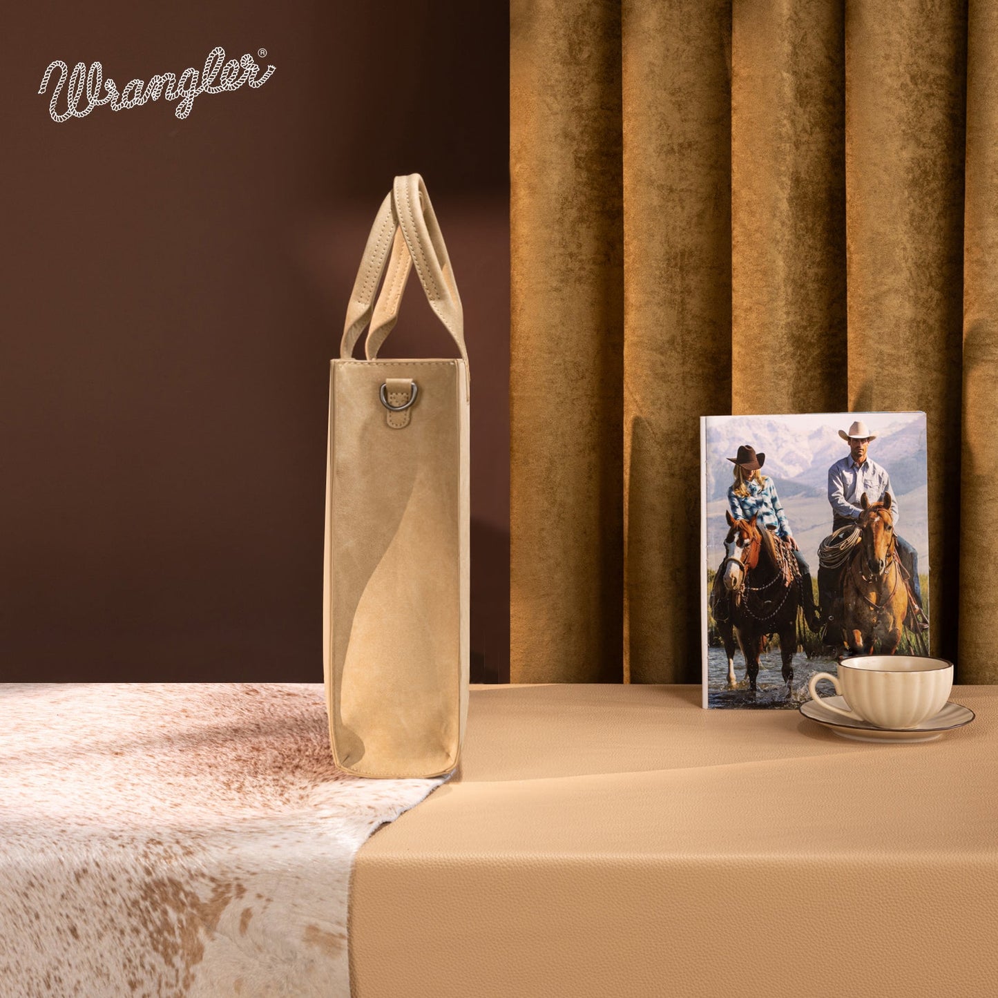 WG218-8900  Wrangler Aztec Embroidered Tote Bag/Crossbody- Tan