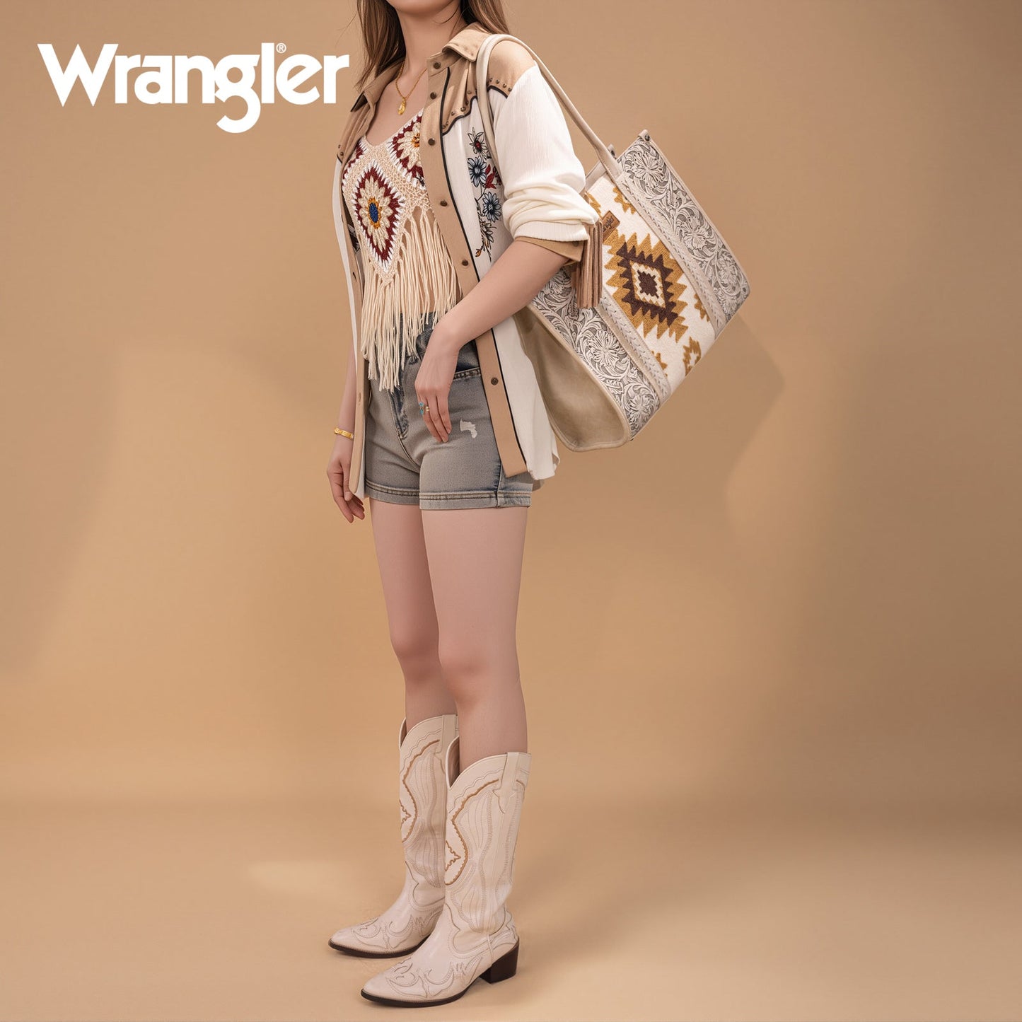 WG226G-8119  Wrangler Tooled Aztec Pattern Print Concealed Carry Large Tote -Beige