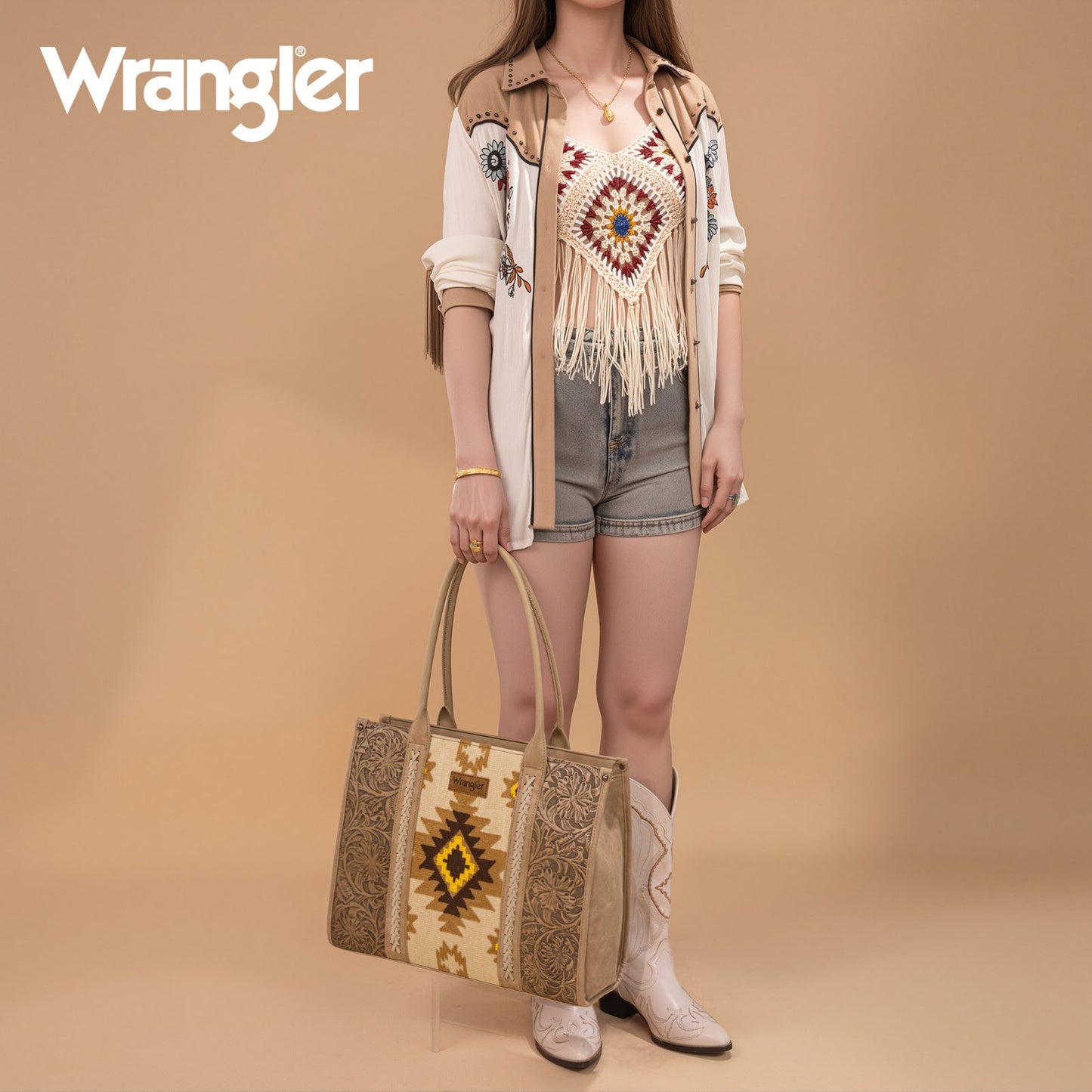 WG226G-8119  Wrangler Tooled Aztec Pattern Print Concealed Carry Large Tote -Tan