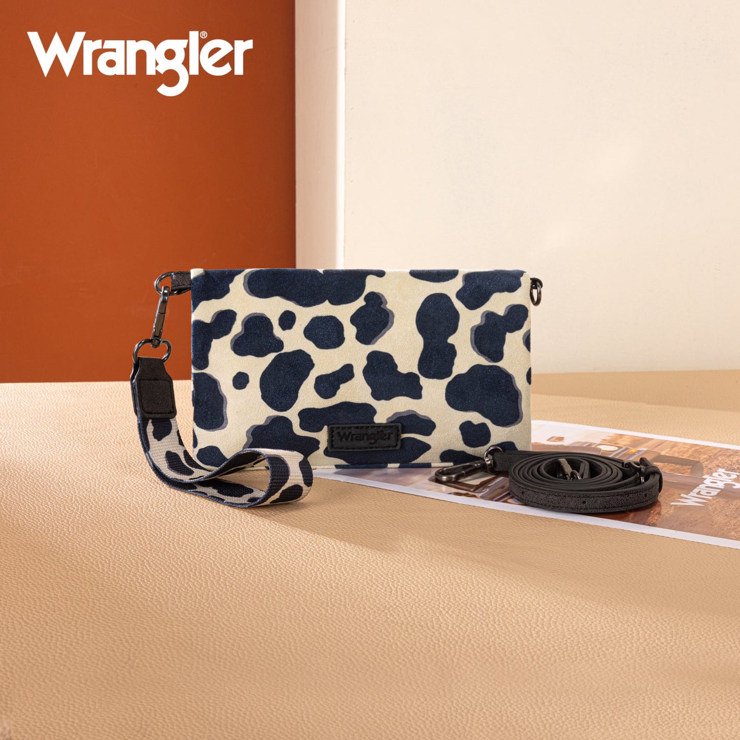 WG264-W106BK   Wrangler Cow Print  Wallet/Wristlet/Crossbody -Black