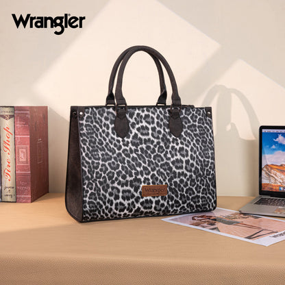WG296-8625BK    Wrangler Leopard Print Wide Tote Bag/Crossbody