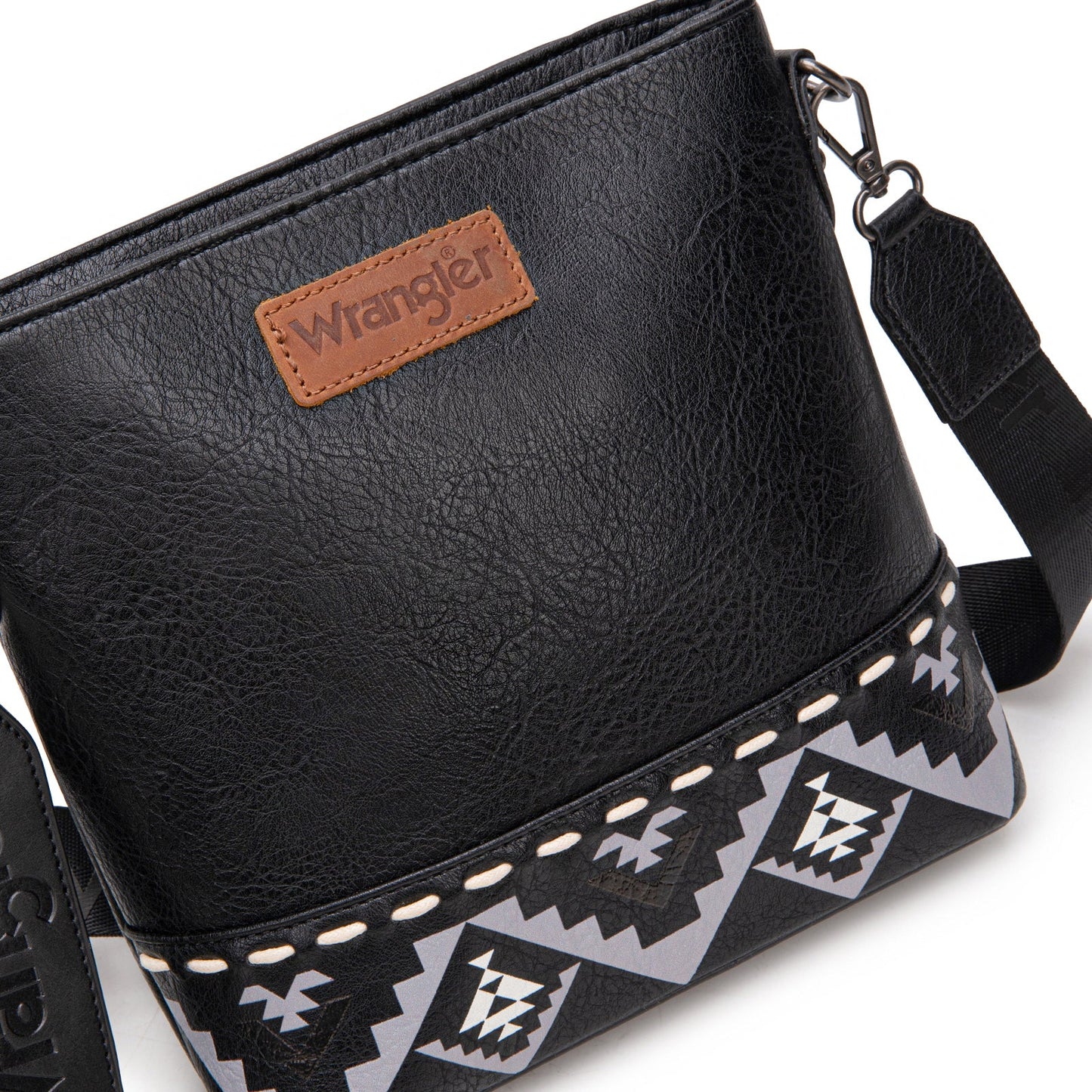 WG297G-8360BK   Wrangler Aztec Print Crossbody Bag -Black
