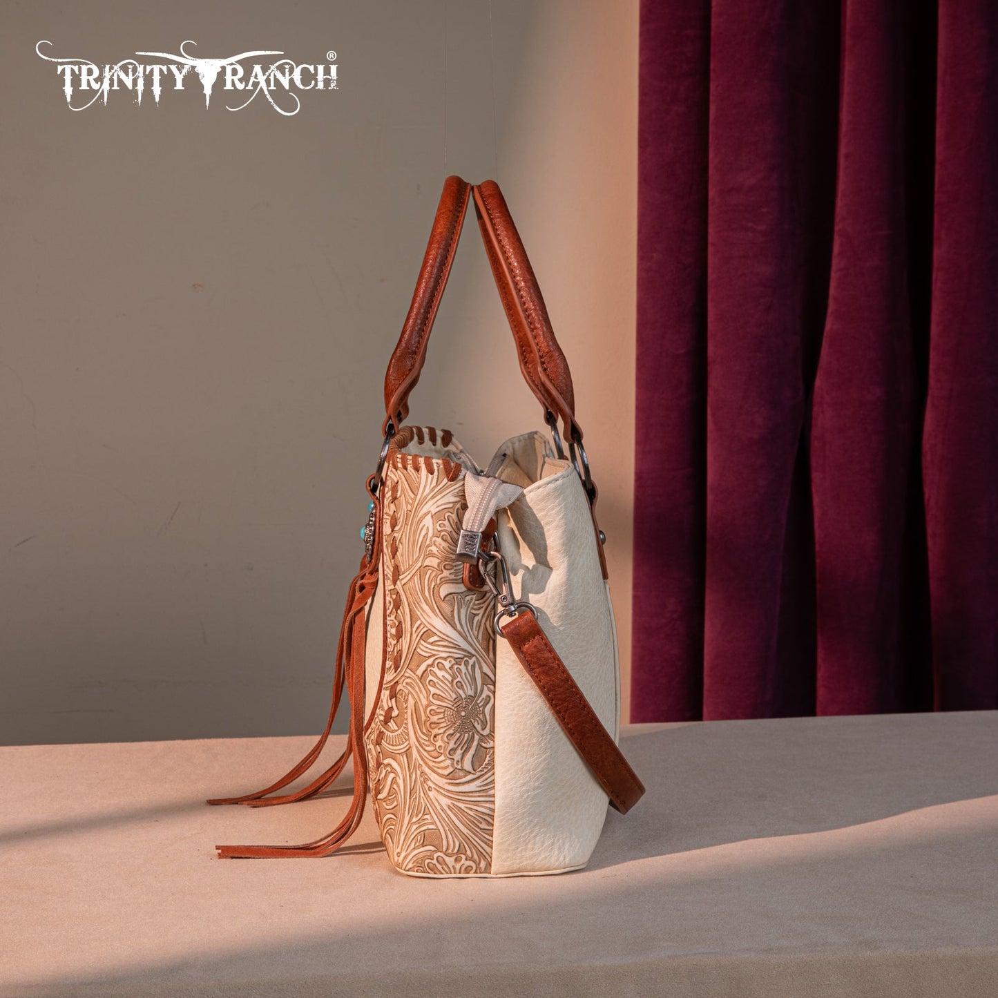 TR192G-8322  Trinity Ranch Concho Collection Tote/Crossbody